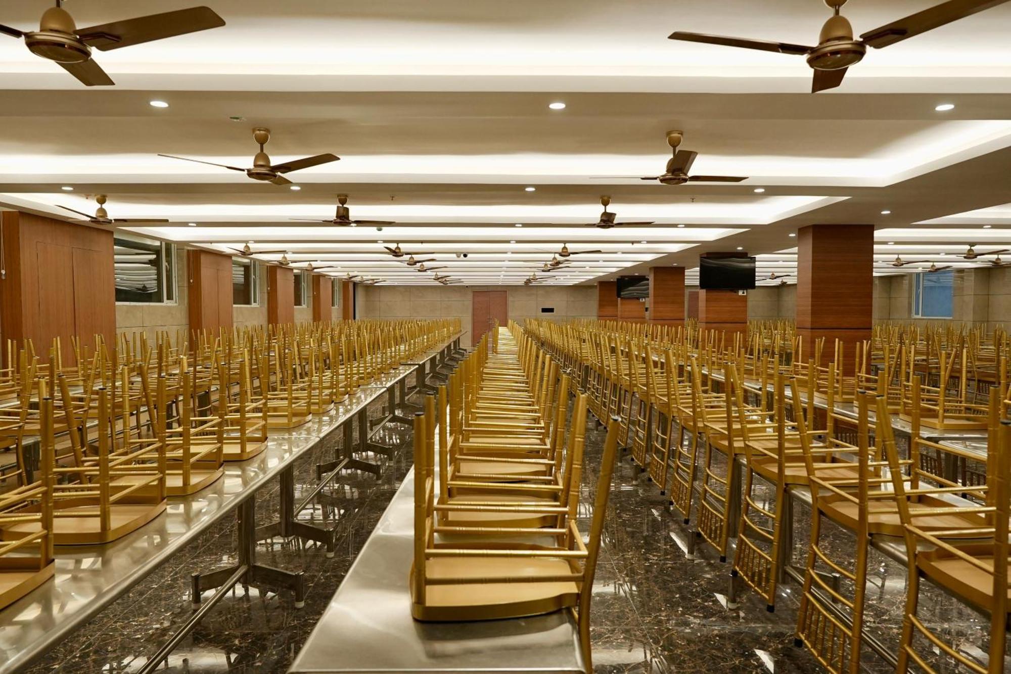 Le Royale Palace Karaikal Luaran gambar